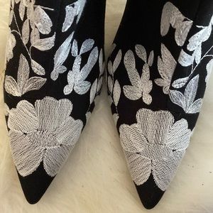 ZARA FABRIC ANKLE BOOT SIZE 9M